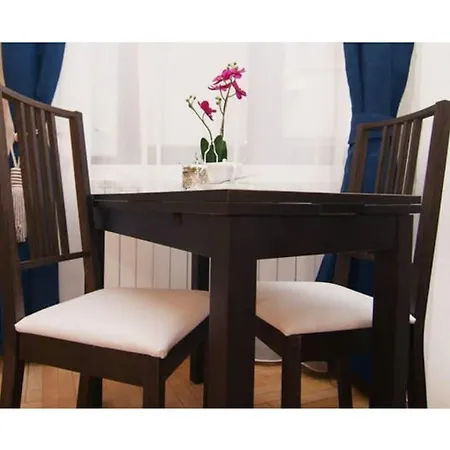 Quiet - Close To The Center Apartment Bucharest