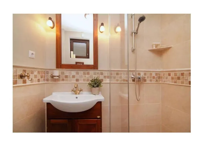 Apartment Quiet - Close To The Center Bucharest